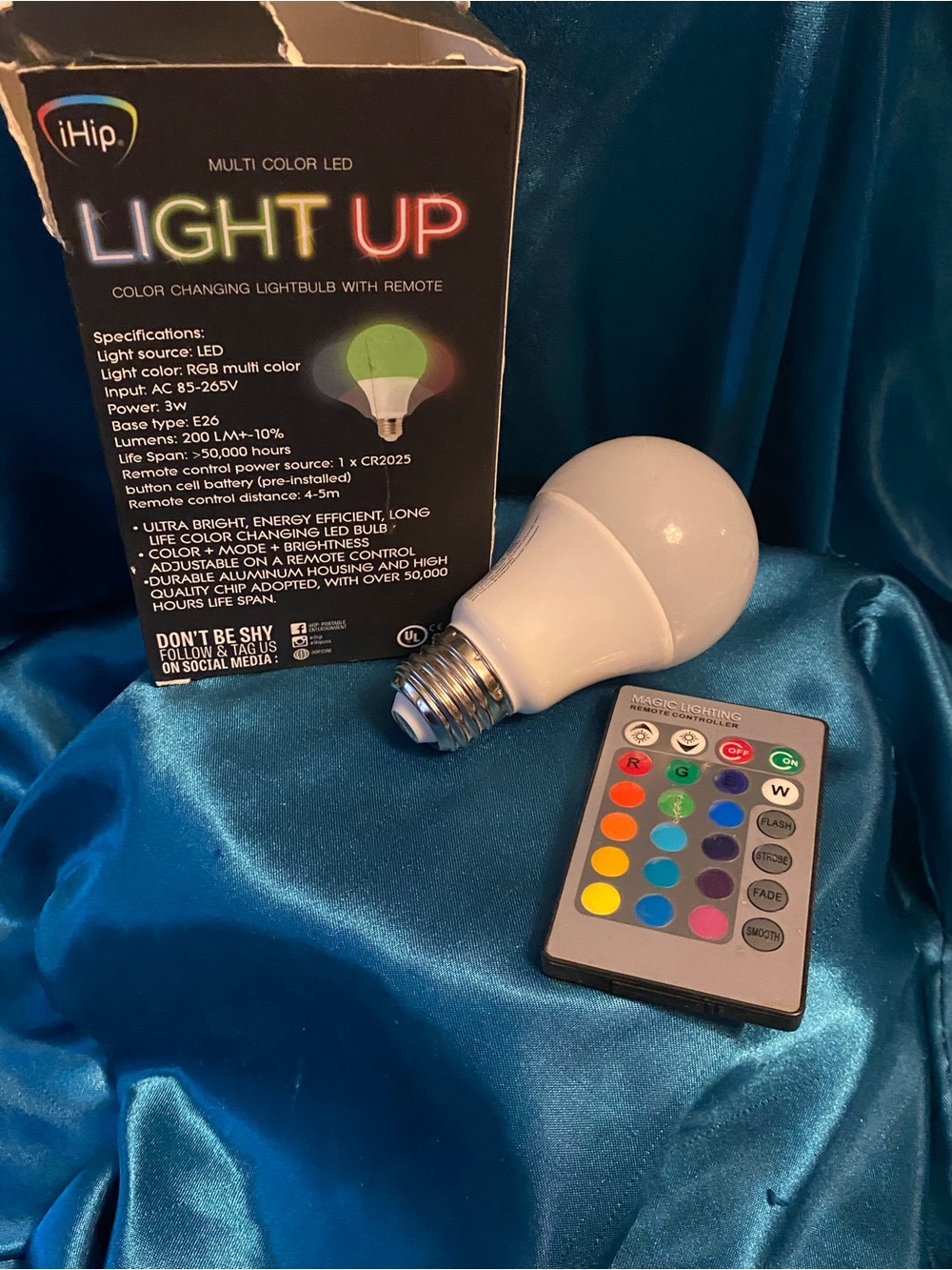 h.i.p. Multi-Color LED Bulb - Green Highlight